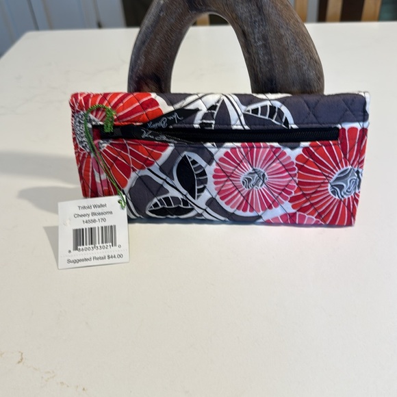 Vera Bradley Wallet - Picture 5 of 5